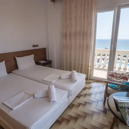 Hotel Ananias 2*