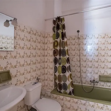 Ananias Hotel